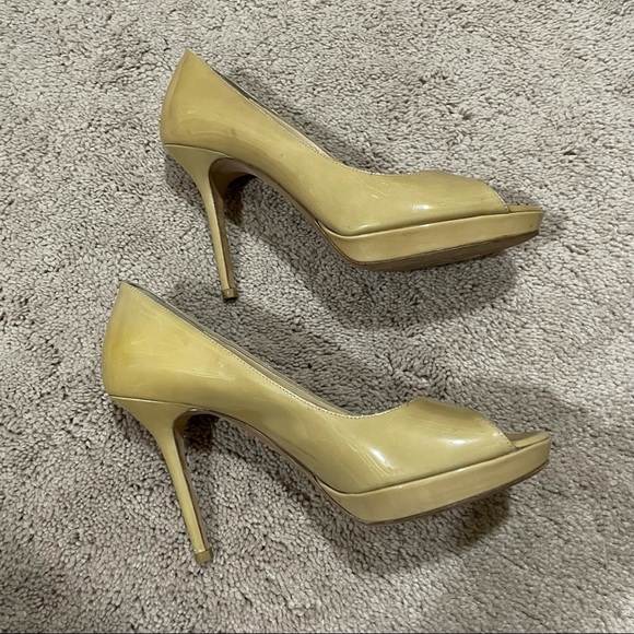 36.5 Jimmy Choo Pumps - Picture 4 of 8